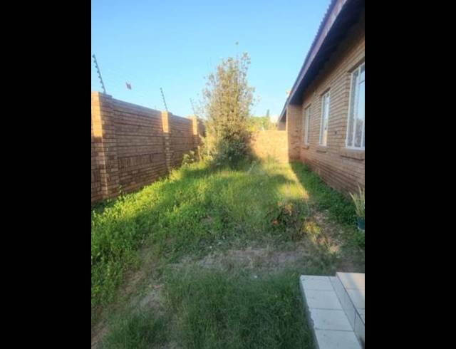 3 BEDROOM PROPERTY TO RENT IN LADANNA